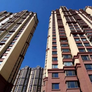 全国负债总额上百万亿，“人均”竟有14万？我们的钱都到哪去了？