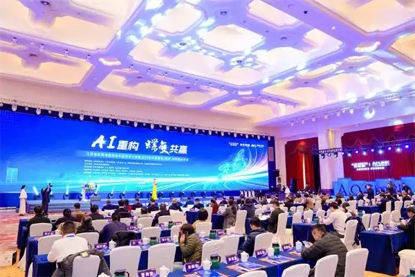 AI成2025江苏家电年会核心议题 A.O.史密斯重构全屋好风好水