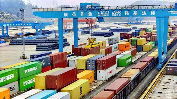 突破10万标箱！永康东站打通五金出海“最后一公里”