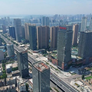 李嘉诚预言“应验”？国内41.5%的城镇家庭，未来将面临两个问题