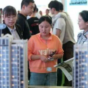 100万的房子逐渐退出市场，手持百万房子的新型“穷人”却在出现