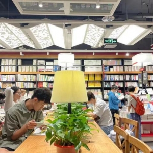 “圈”内人的生活是这样的……