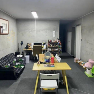 95后女孩买房住进毛坯房：曾6年间打多份工攒下24万元