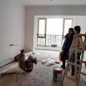 房屋委托装修做民宿突然被通知解约，数十名业主懵了：交的装修费咋退？涉事公司回应