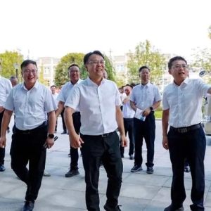 “推动中国新型纤维复材产业再上新台阶！”——专访中能建绿色建材有限公司董事长蒋洋
