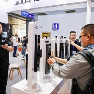 新增定制家居品类 第15届中国（永康）国际门业博览会开幕