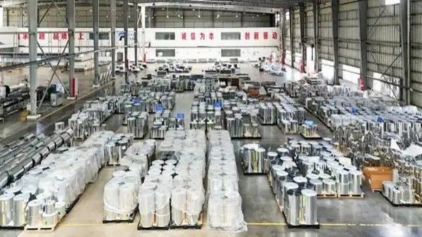 王健坤：建材行业中的奋斗先锋